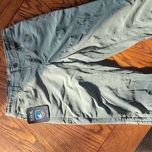 NWT women's Kuhl capris
